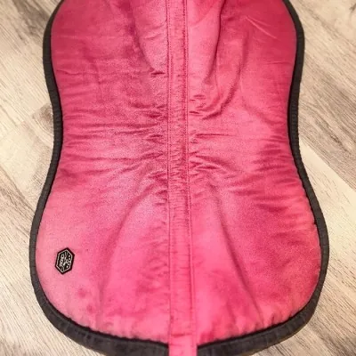 "Q Cross" Memory foam sadulapehmendus