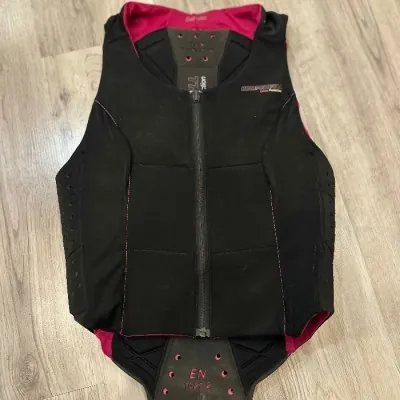 Komperdell turvavest