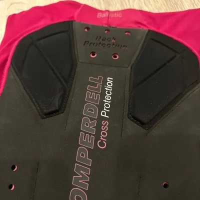 Komperdell turvavest